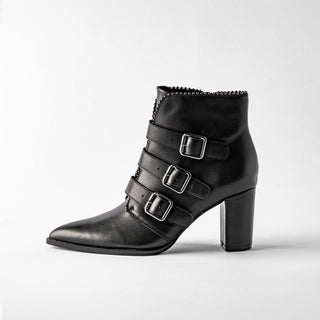 Adina Boot